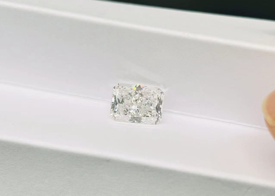 1.4ct F VVS EX EX IGI সার্টিফাইড ল্যাবরেটরি ডায়মন্ড রেডিয়েন্ট আকৃতি উচ্চ মানের