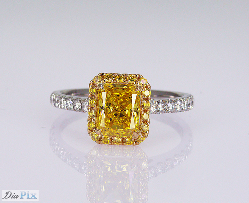 1.1ct Radiant Shape Fancy Vivid Yellow Lab Created Diamond Ring 18K Gold সেট